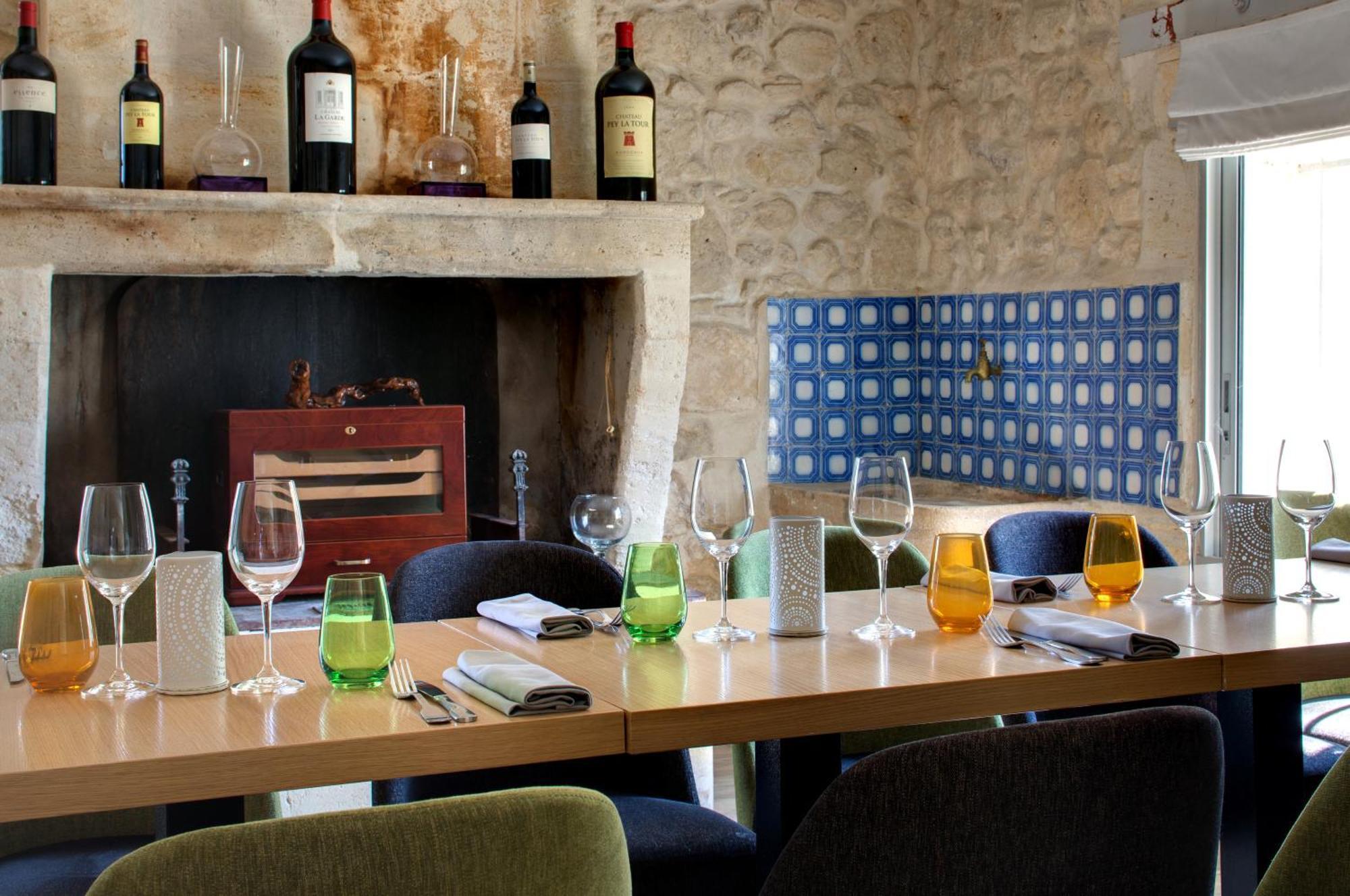 Pey La Tour - Logis Hotels & Restaurant Salleboeuf Eksteriør bilde