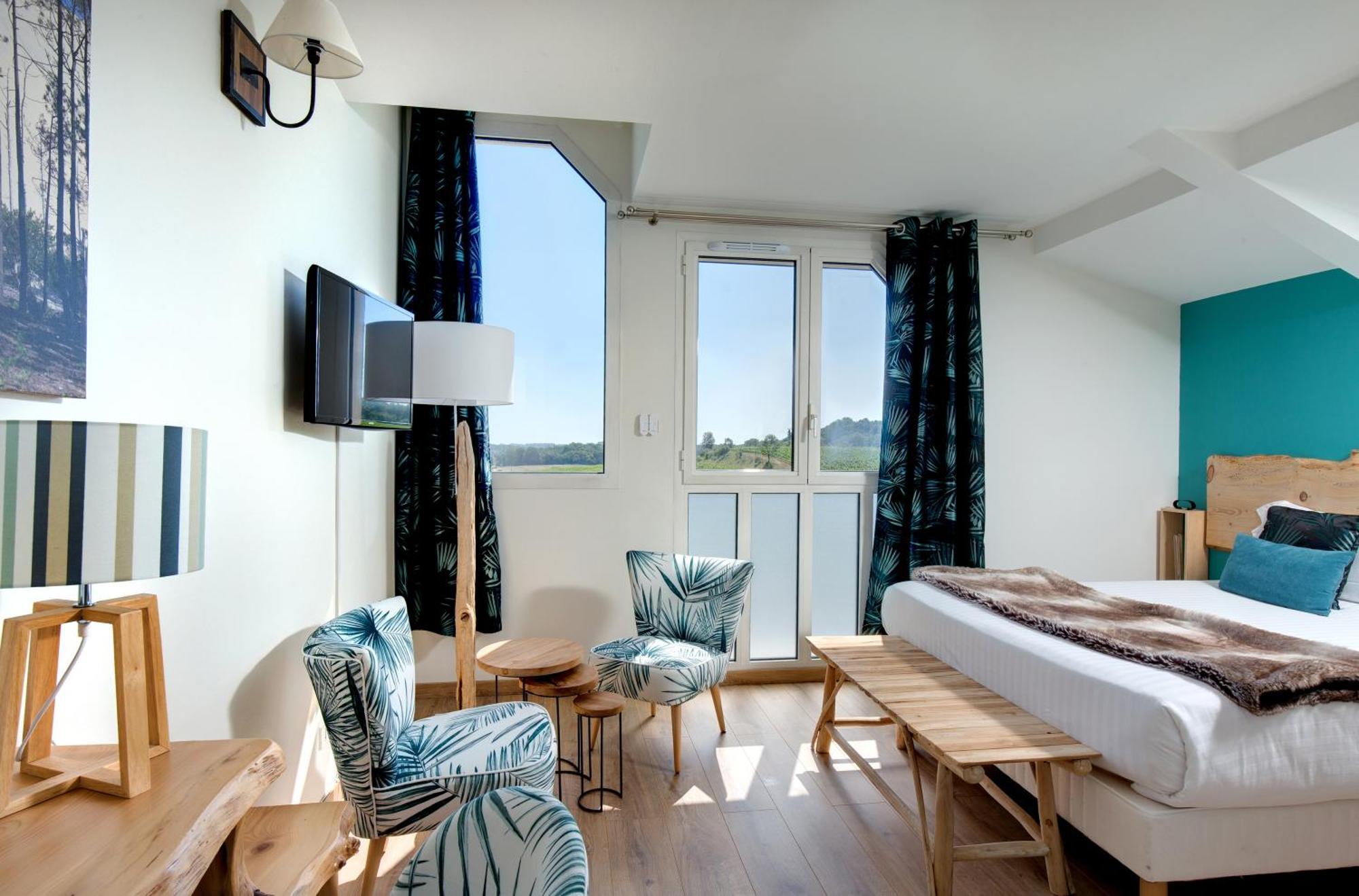 Pey La Tour - Logis Hotels & Restaurant Salleboeuf Eksteriør bilde