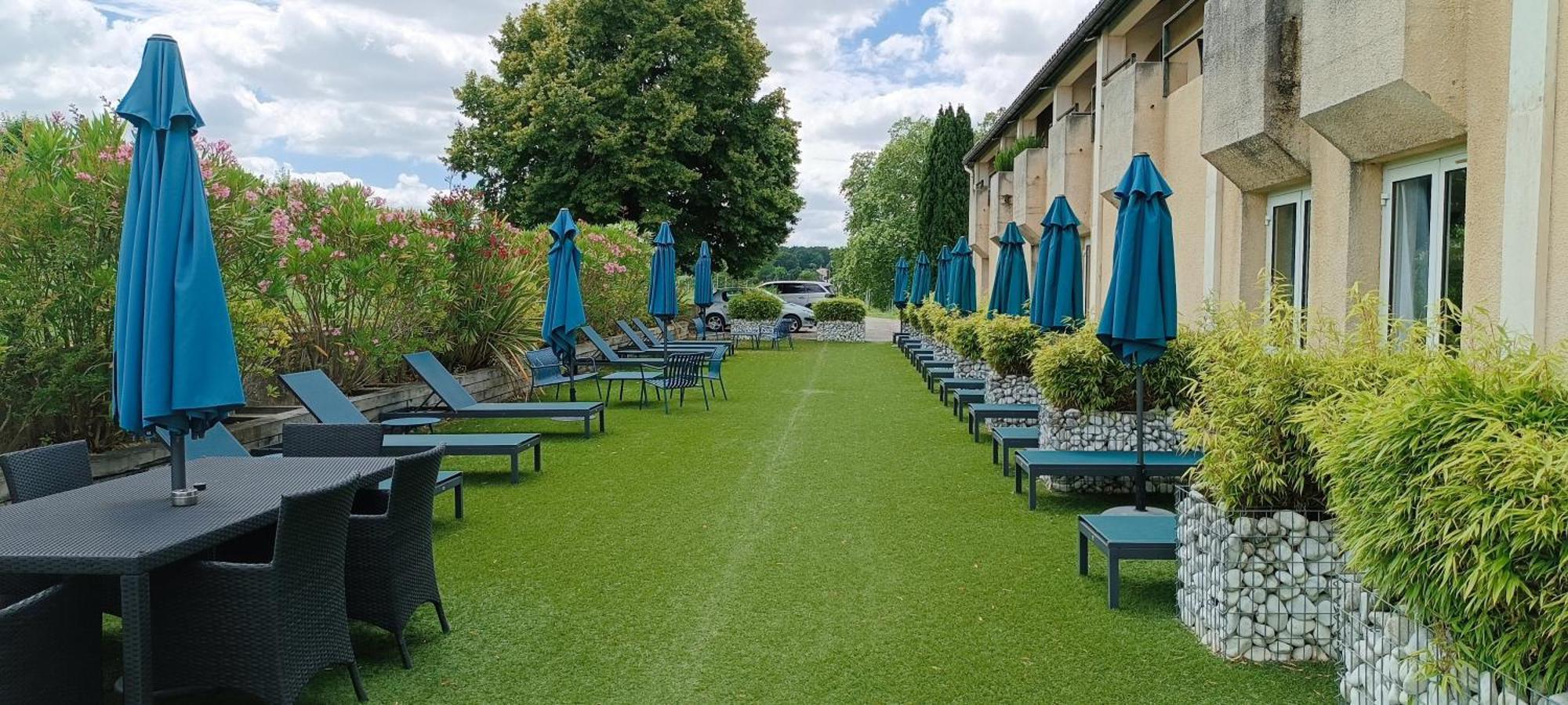 Pey La Tour - Logis Hotels & Restaurant Salleboeuf Eksteriør bilde