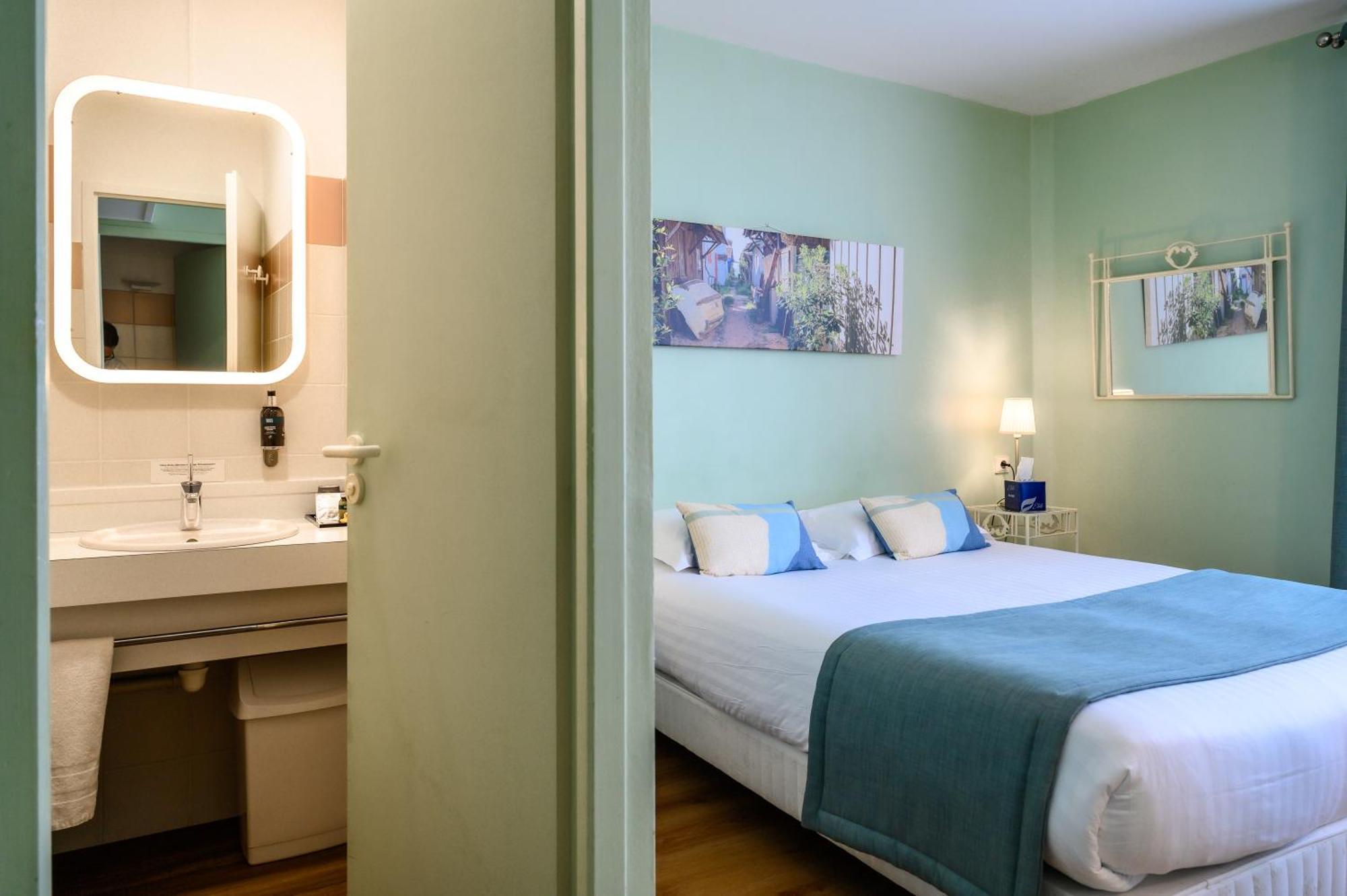 Pey La Tour - Logis Hotels & Restaurant Salleboeuf Eksteriør bilde